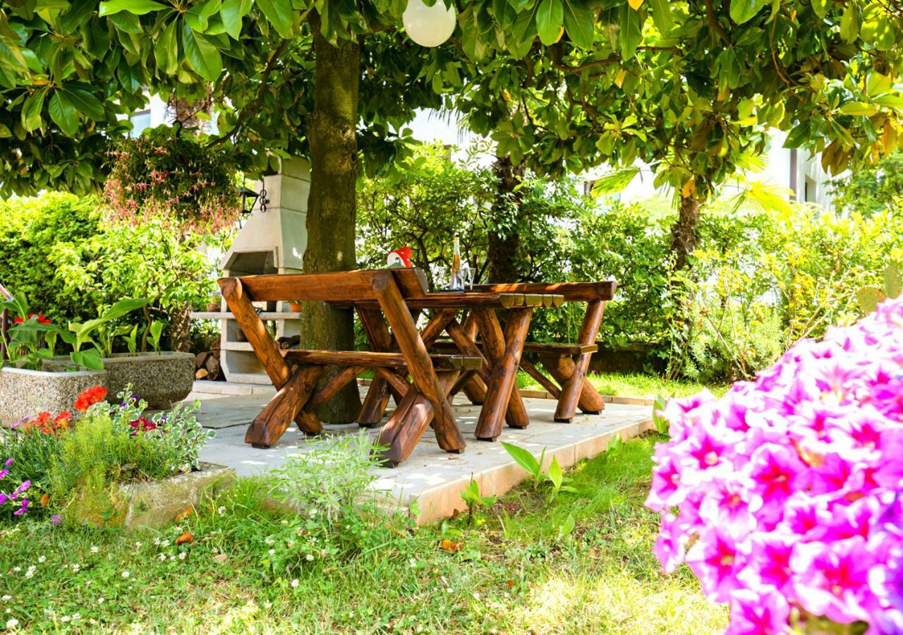 Apartment Dora Umag Exterior photo